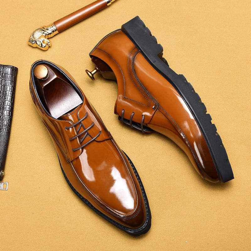 [Activity] A generation of shiny leather shoes leather business casual shoes pointed thick bottom increased cross-border men's shoes