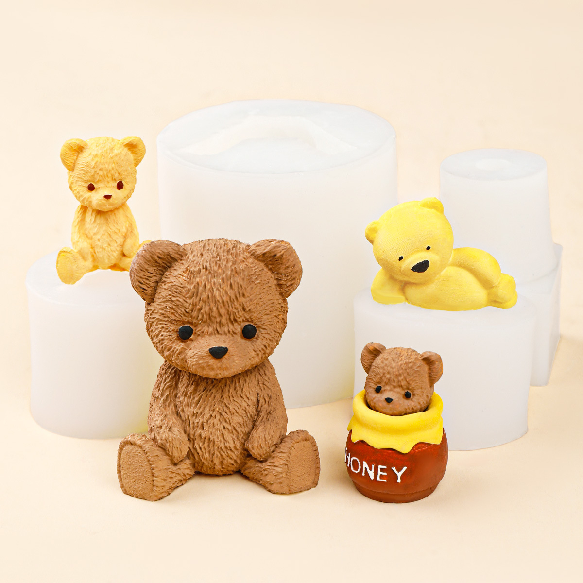 Mini Cute Bear Silicone Mold Valentine's Day Lying Bear Teddy Bear Scented Candle Plaster Diffusing Stone Ornament Mold
