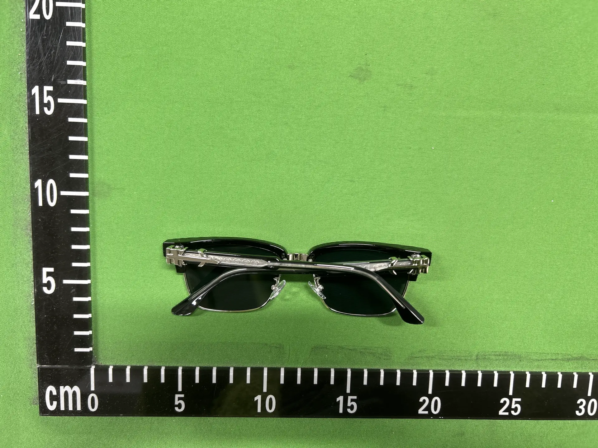 Kro1xin Fashion sunglasseswww.w2cclub.com