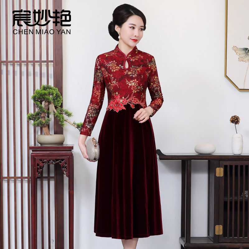 Chen Miaoyan 2023 fleece-lined Thickened Improved Cheongsam Happy Mother-in-law Wedding Dress Mother's Velvet dress