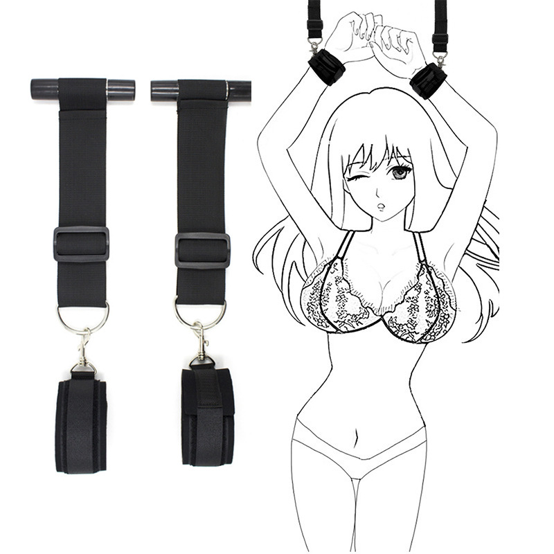 Husband and wife sex adult supplies sm sex toys Carmen handcuffs alternative doors and windows hanging binding binding manufacturers wholesale