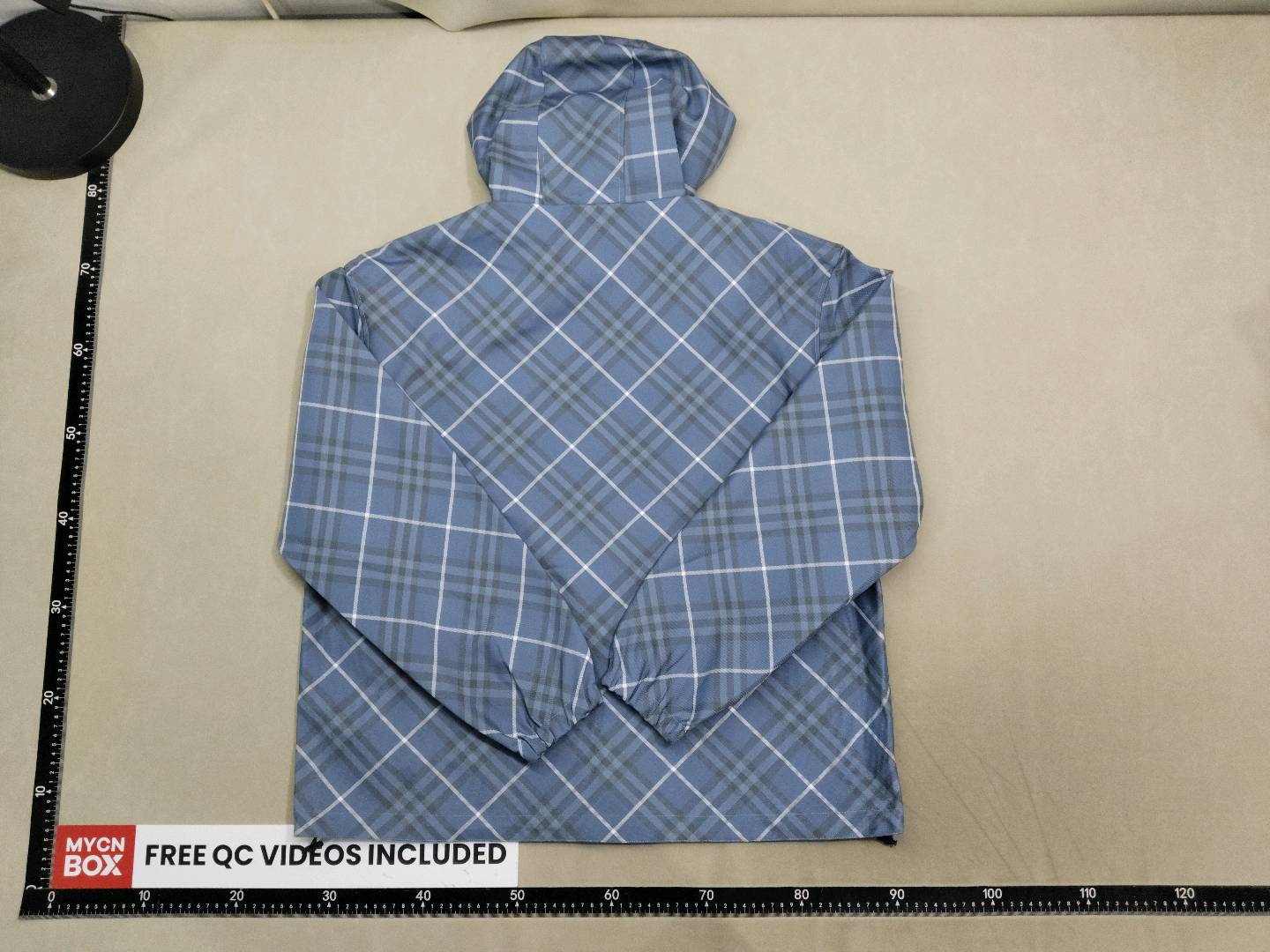 BURBERRY D082 jacket QC