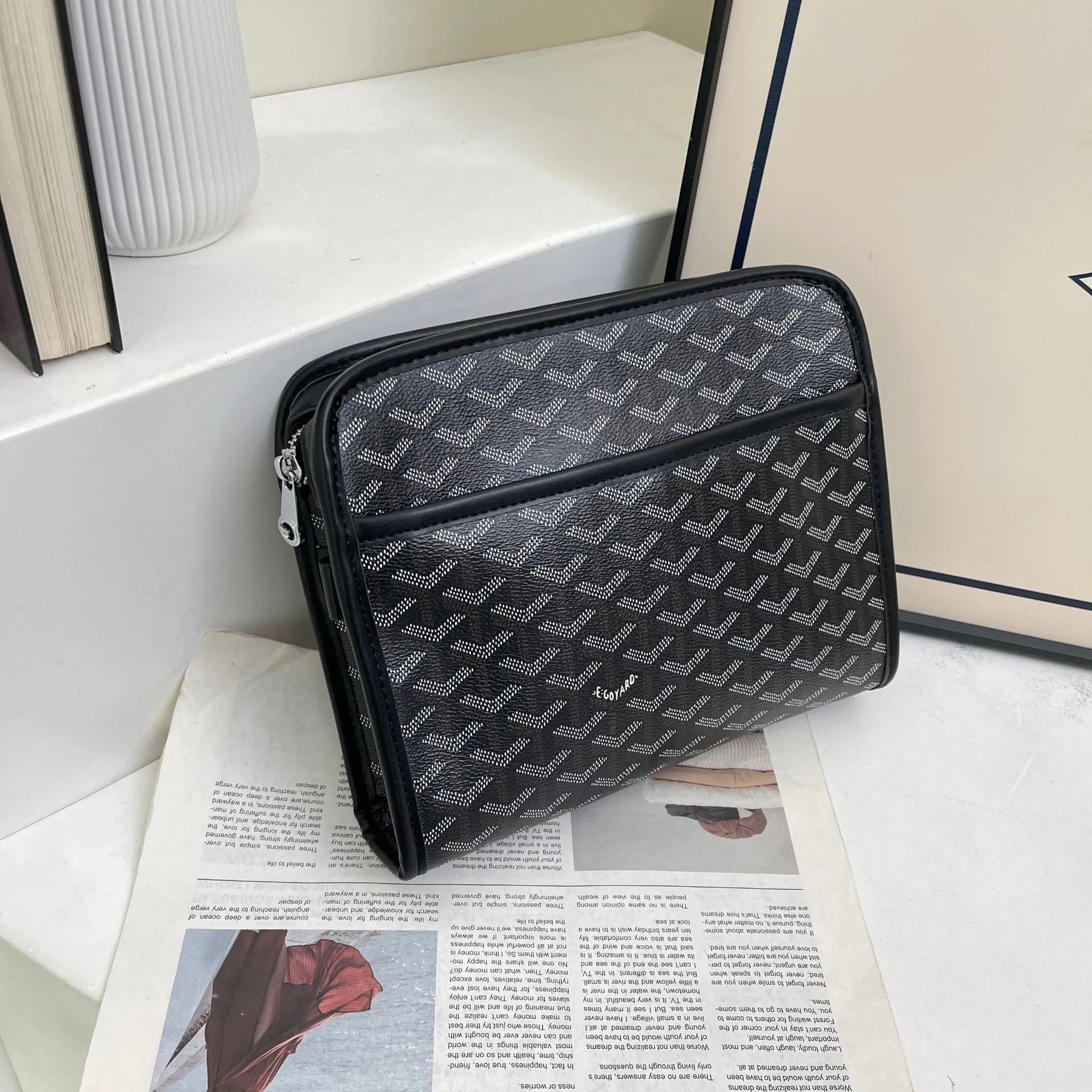 Goyard bag