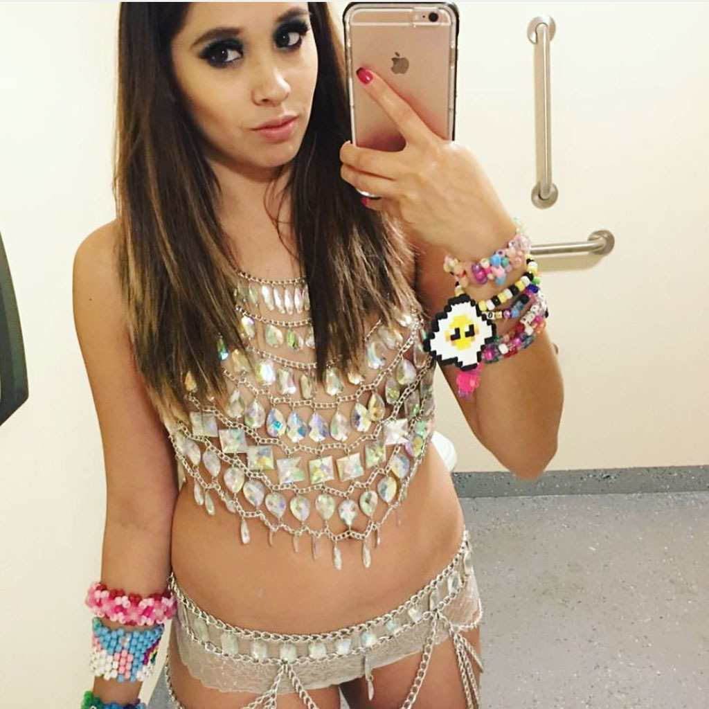 Europe and the United States cross-border summer jewelry sexy stitching bra chain alloy beach gemstone skirt waist chain set body chain