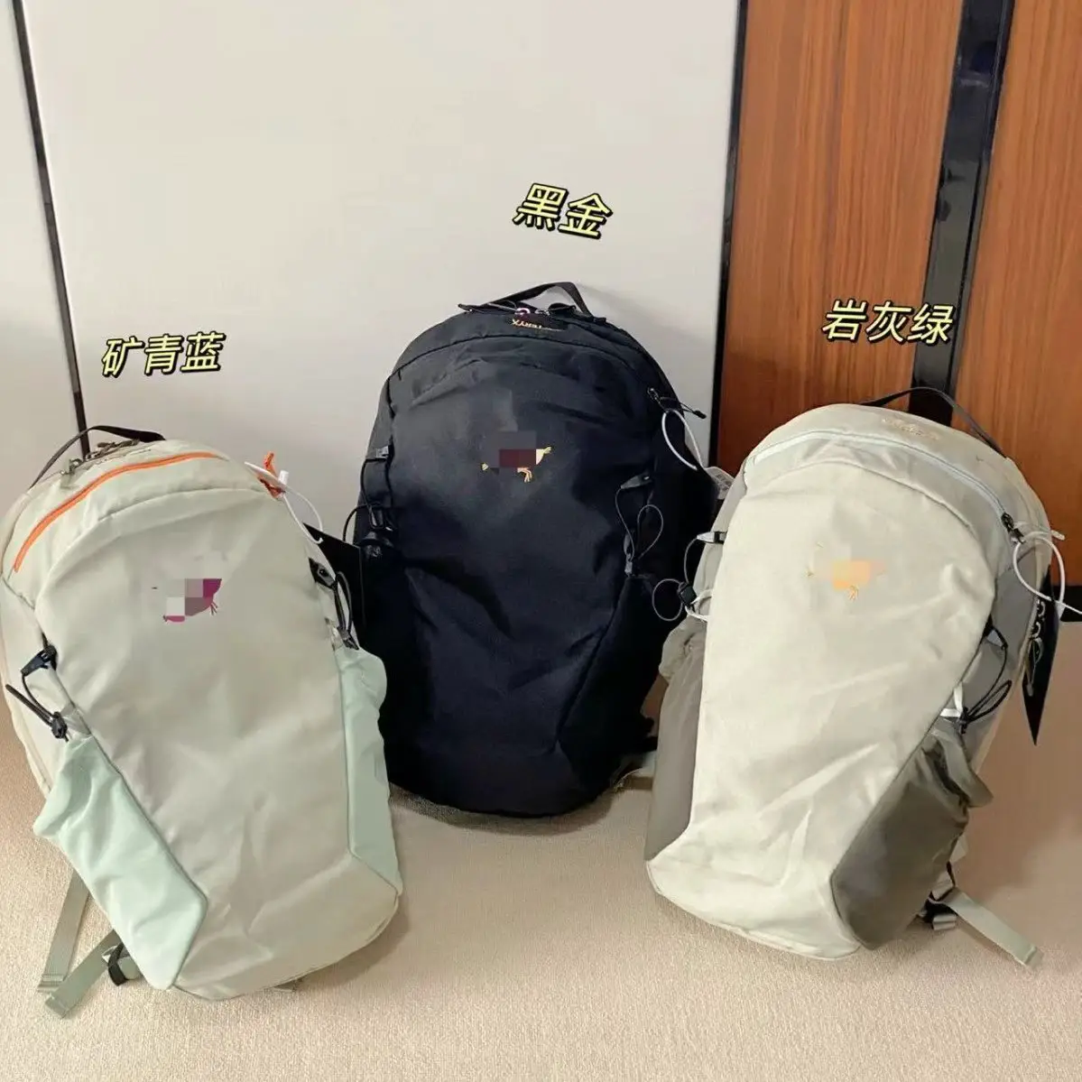 16L Outdoor Travel Backpack for Hiking, Waterproof Daypack for Men and Women