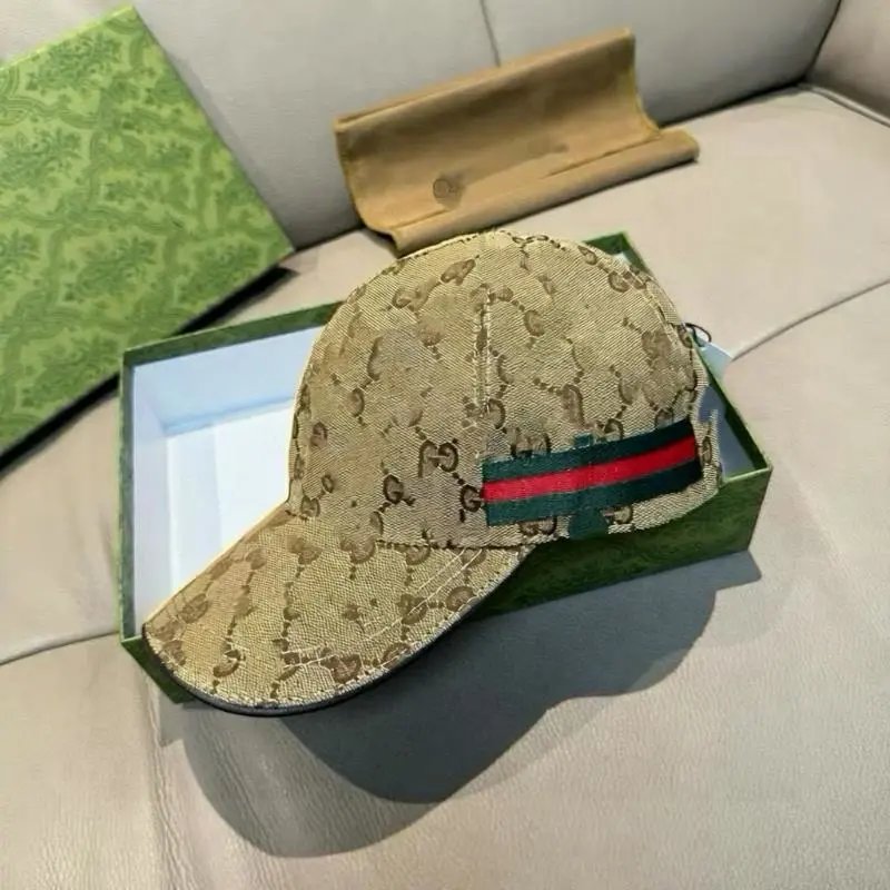 GUCCI GG monogram baseball cap