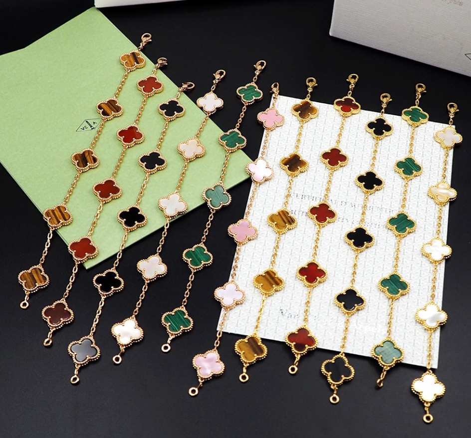 Van Cleef & Arpels Alhambra bracelet