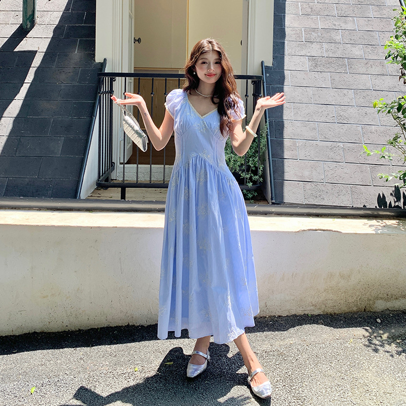 Cross-Border Stylish Fashion Dress 2026 Summer New Model Elegant Gentle Style Jacquard V-Neck Slimming Flared Dress for Women