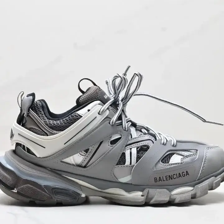 BL*tk3 Pop Shoes
