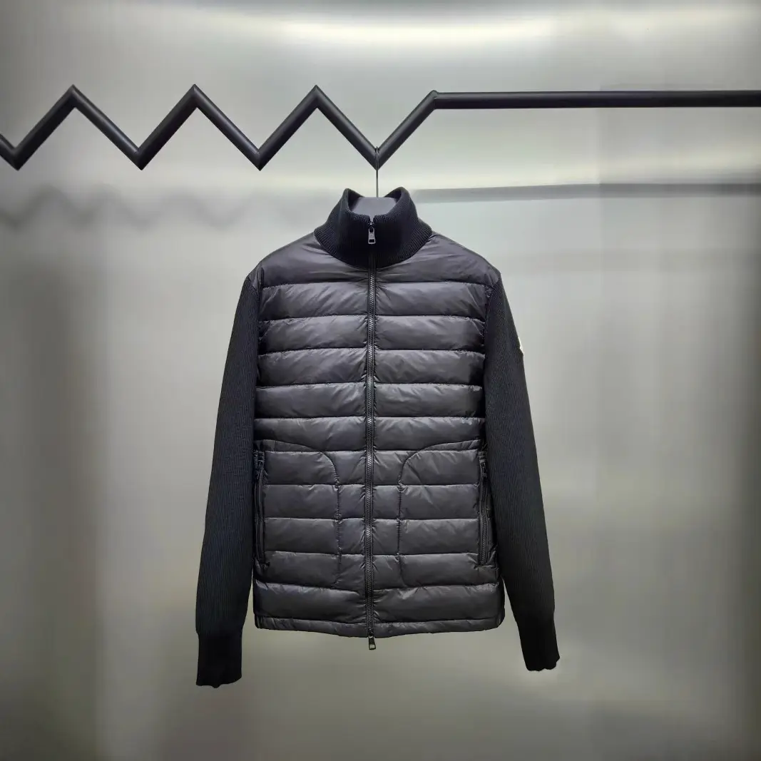 High quality and correct version of M's autumn and winter knitted splicing stand up collar down jacket, thin warm and windproof jacket jacket