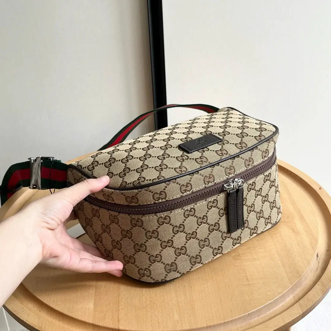 gu 腰包 款号:449182尼龙黑 黄