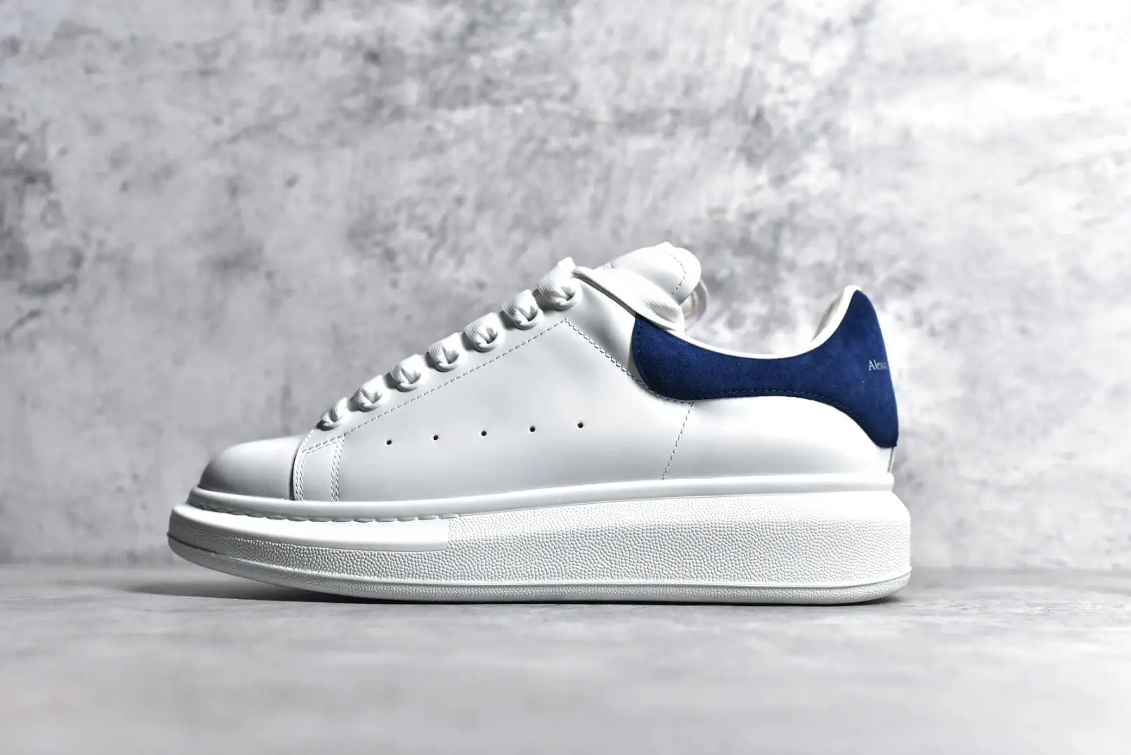 **(g