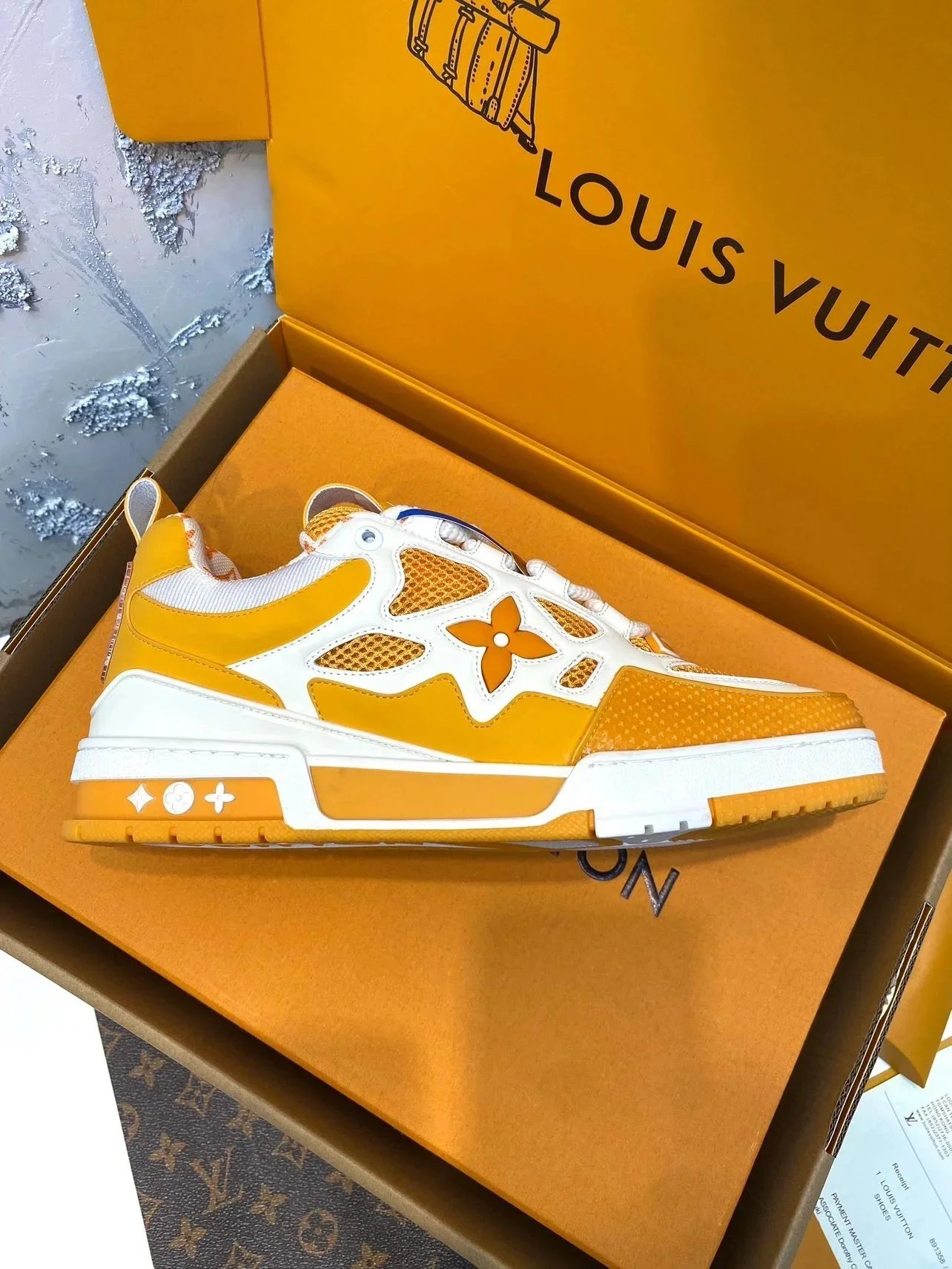 Louis Vuitton Sneaker