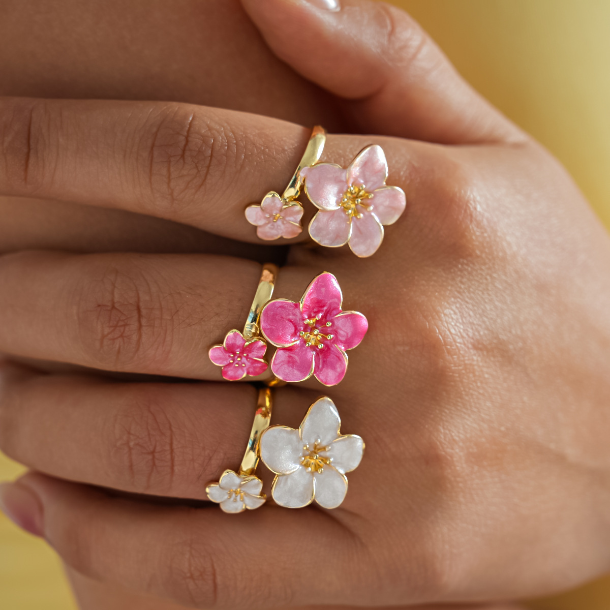 European and American Cross-Border Oil-Drip Metal Flower Adjustable Ring, Simple and Sweet, Versatile Index Finger Ring, Niche High-End Jewelry