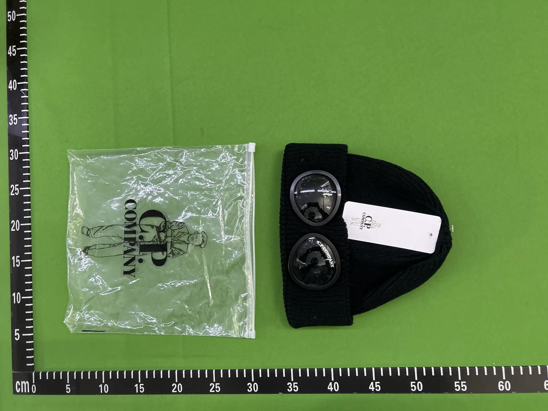 CP Company Goggle Beanie Black
