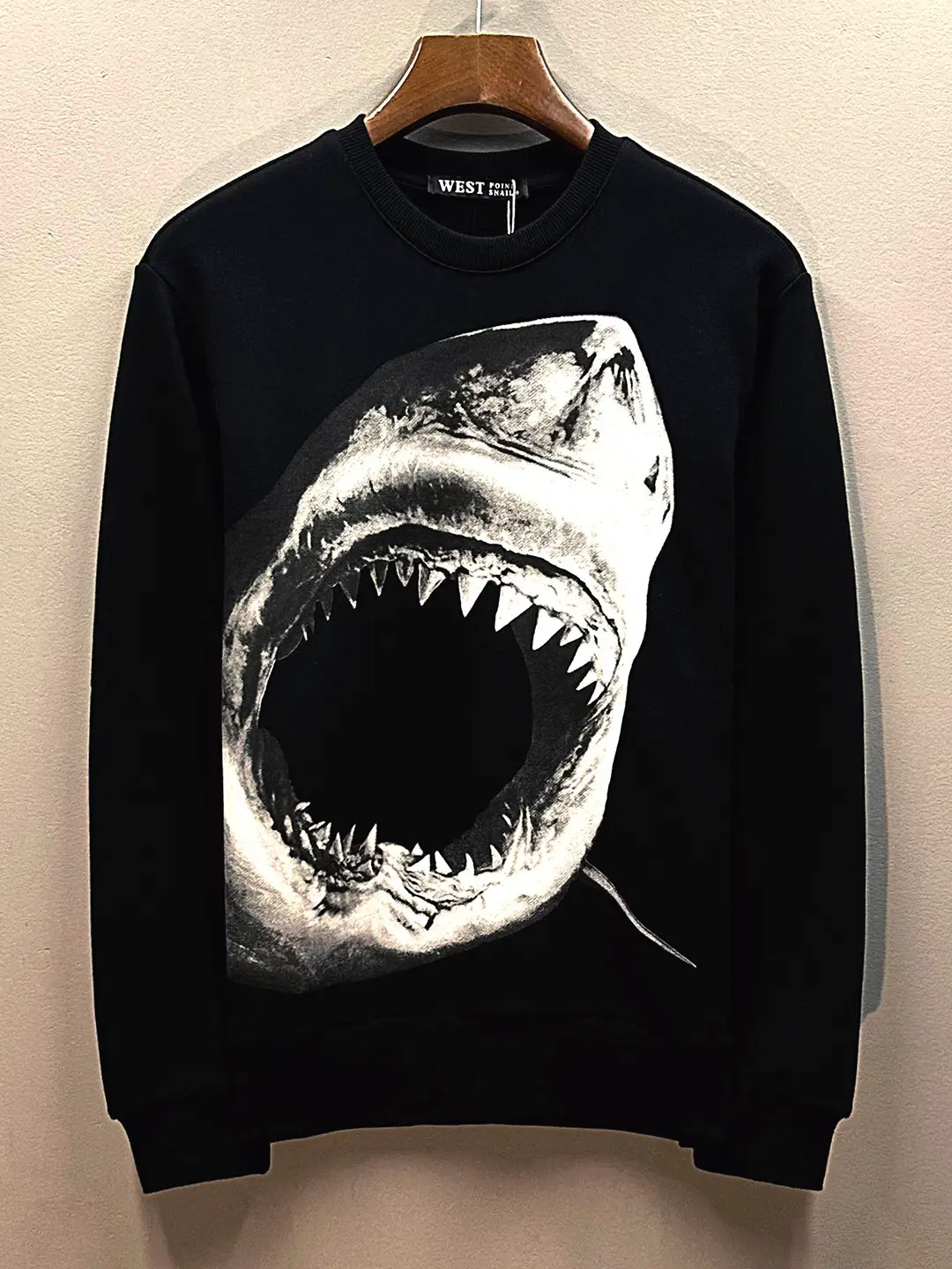 American fashion brand Spring and Autumn new trend versatile loose print shark hoodie men and women same style couple outfit jacket