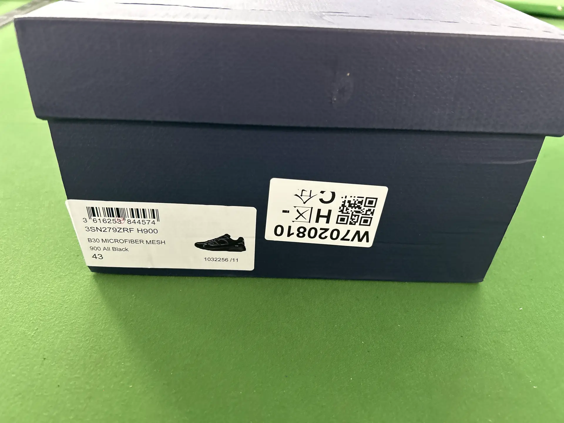 Prada B30 Microfiber Mesh 900 All Black