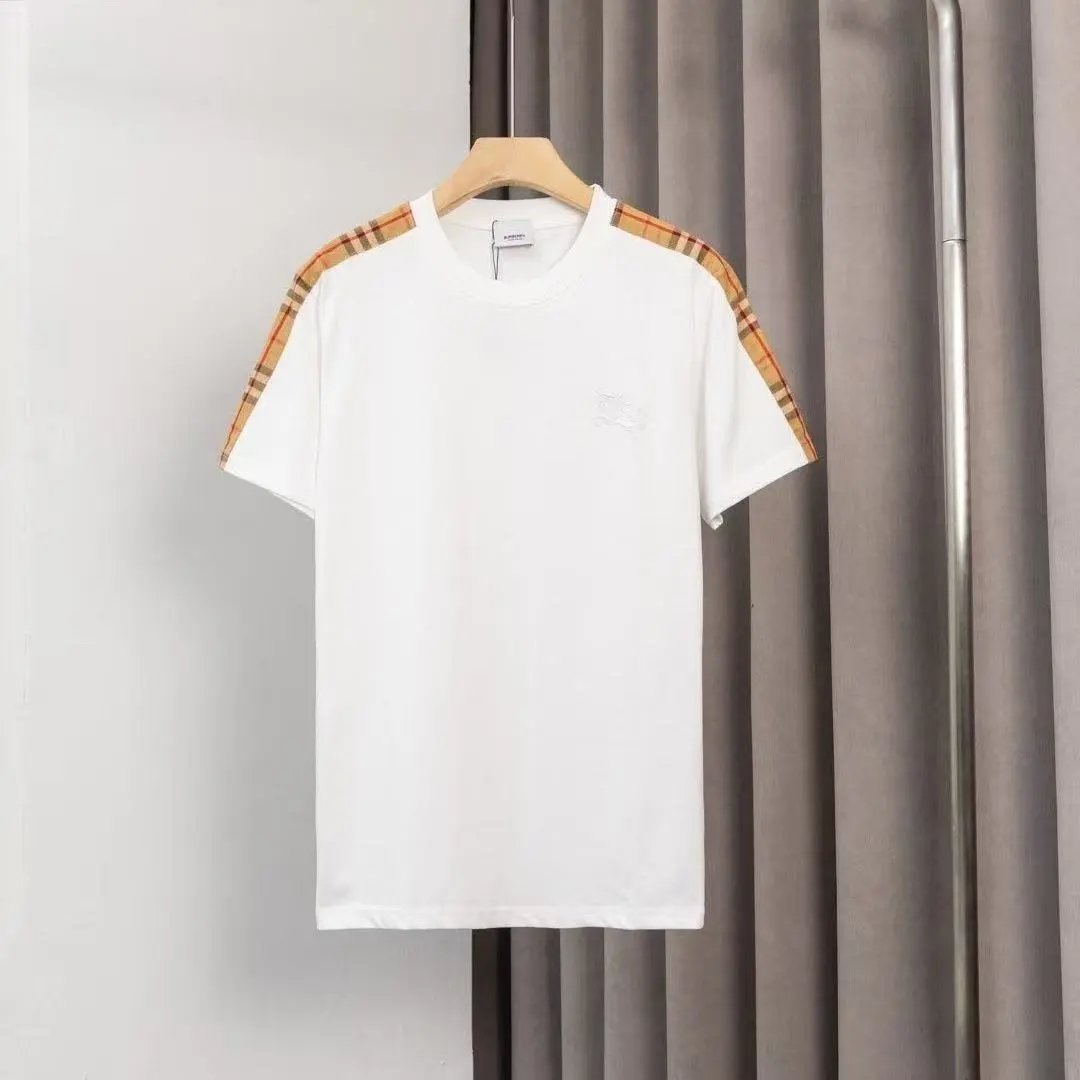 Burberry T-Shirt