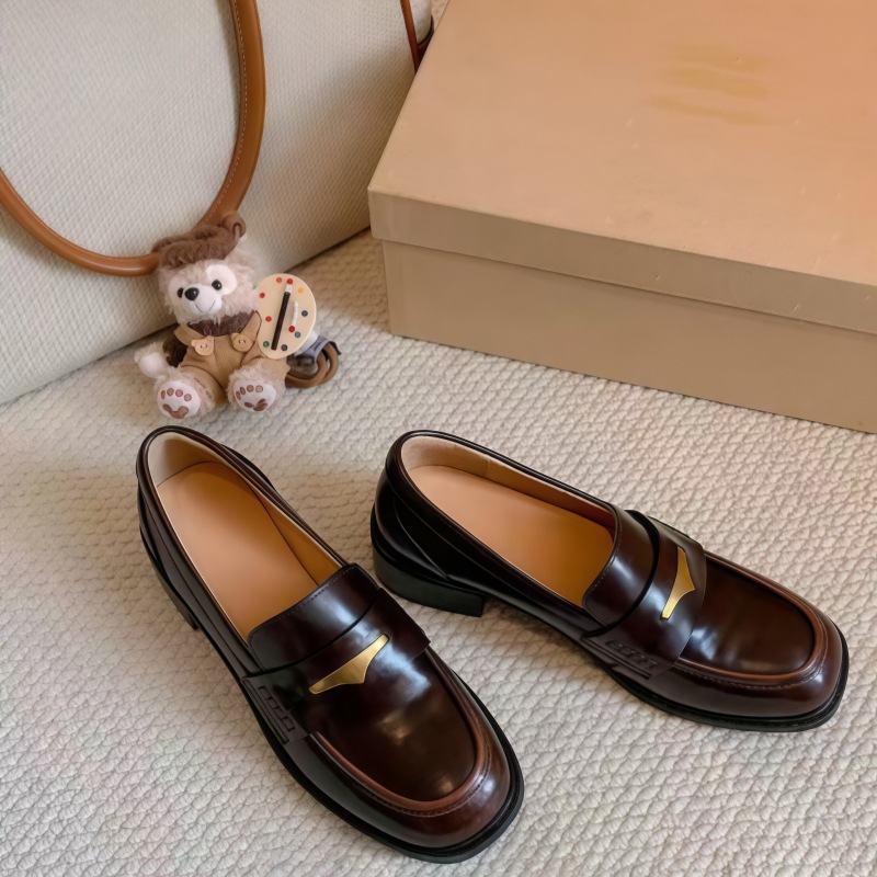 Cowhide Version~Retro Loafers for Women 2026 New Slip-On Thick Heel Round-Toe Shoes Versatile British Style Small Leather Shoes