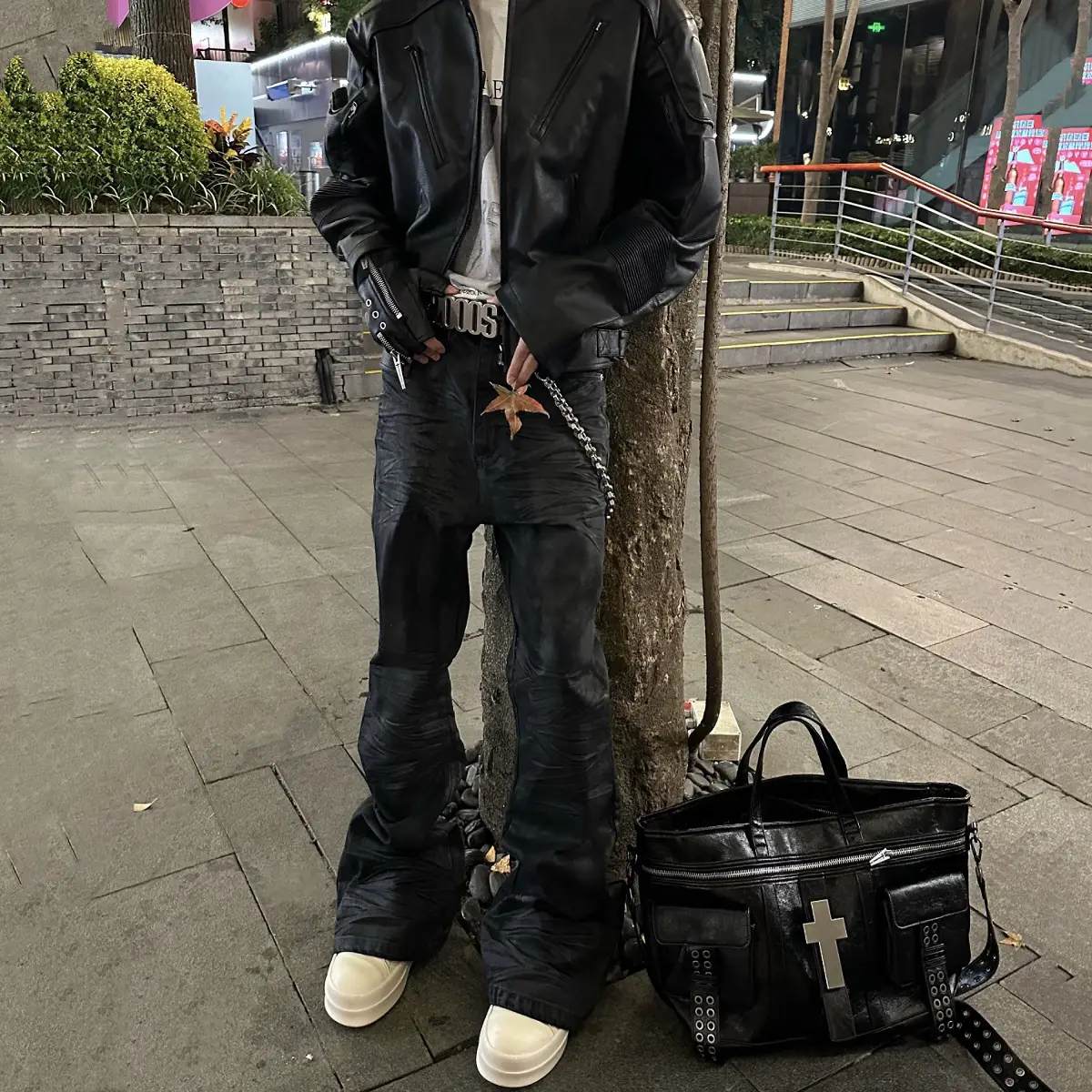 American-Style Handmade Waxed Black Rubber Coated Stretchy Bootcut Casual Floor-Length Jeans for Men Trendy