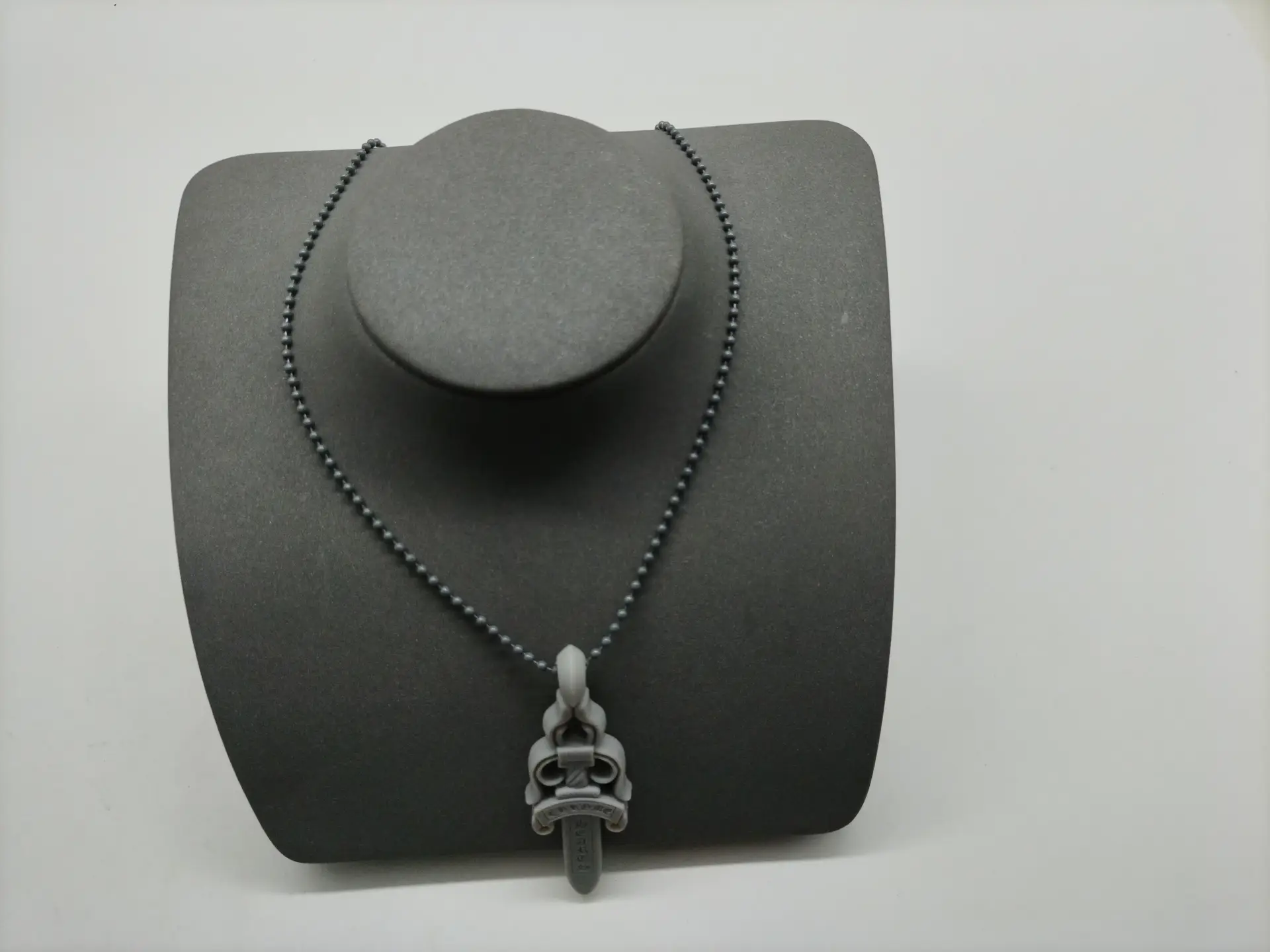 Wingrock independent ch style sword necklace resin material dopamine heart summer dazzling limited neck necklace