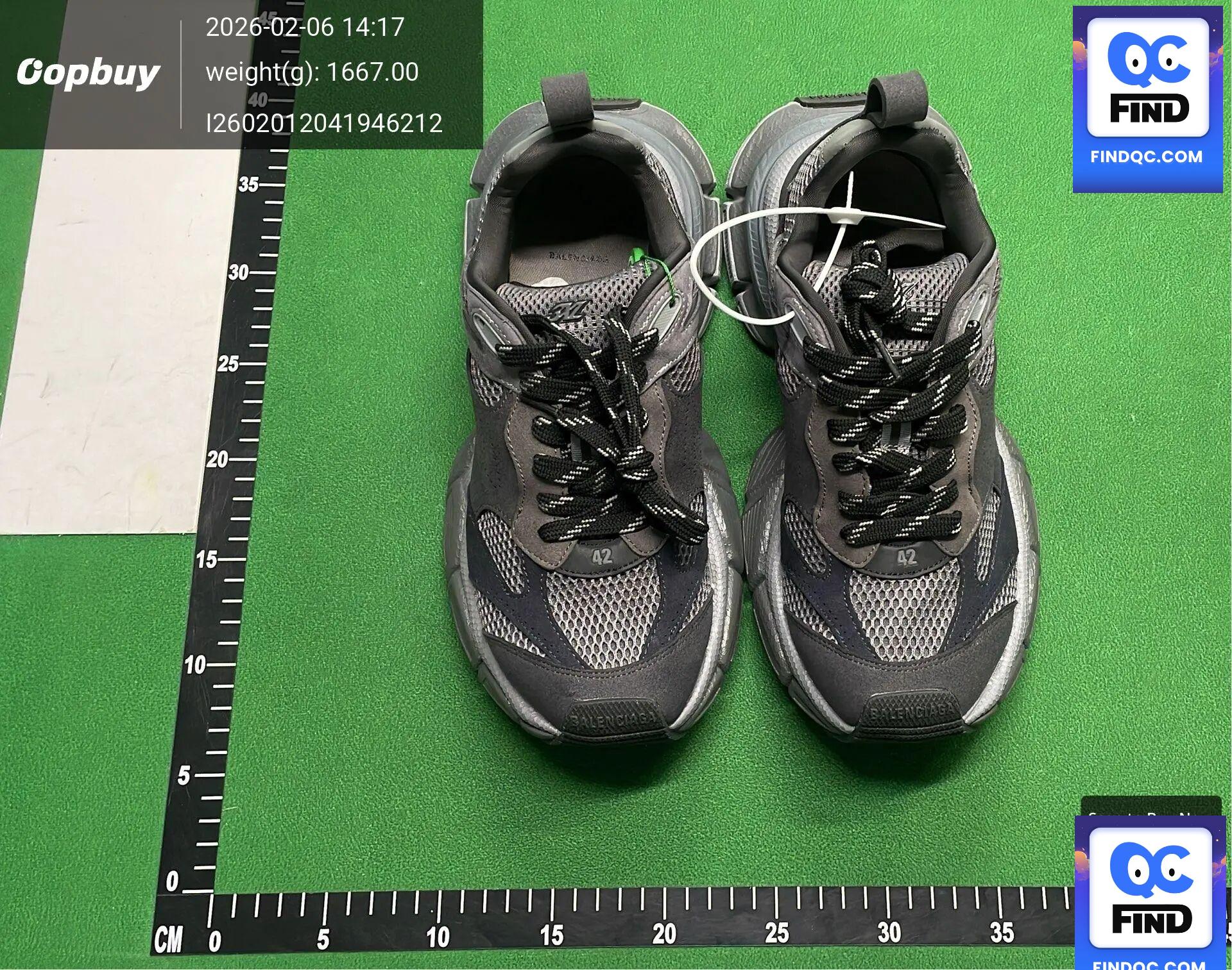 Balenciaga Triple S Grey Mix QC