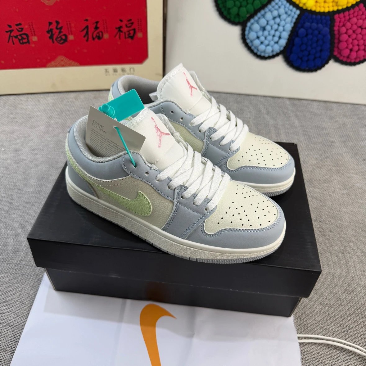 Putian, no delays in package pickup—high-quality AJ Jordan Air Jordan 1 Low sneakers. Durable and non-slip, with a trendy pastel Milan colorway, these stylish low-top casual sports shoes are perfect for students on campus, unisex, and versatile for couples.