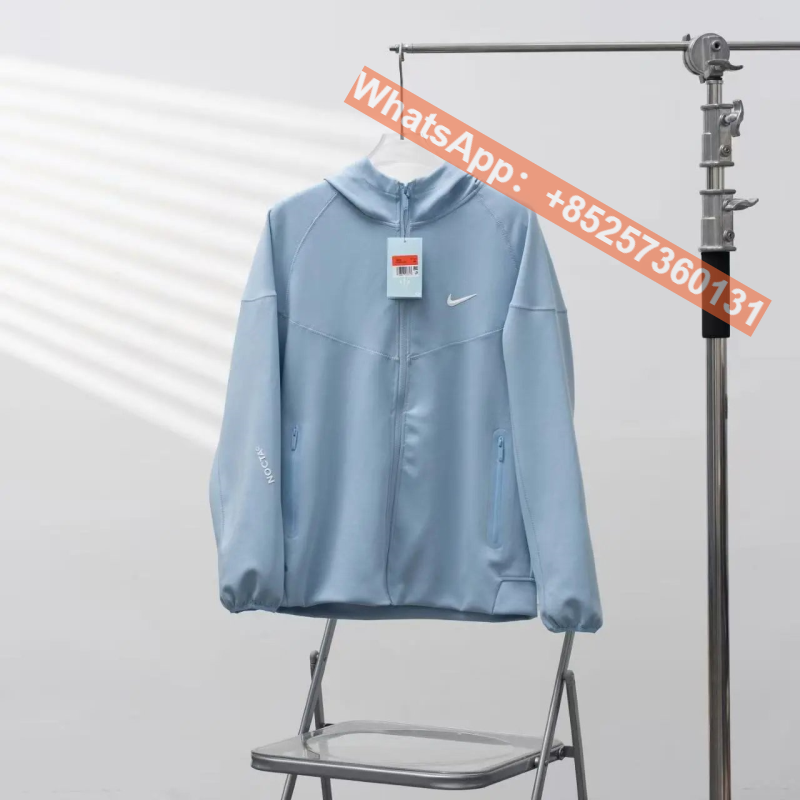 NIKE NKCON Hoodie