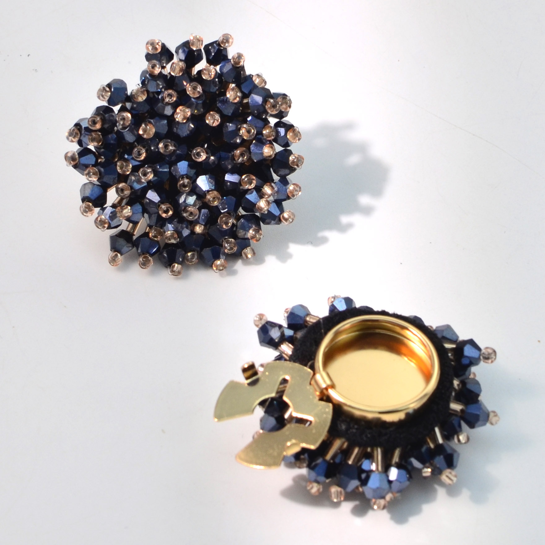Button Cover 2Pcs Shirt Buttons Handmade Rice Beads Crystal Brooch Buttons Cufflinks Turtle Buttons Set Buttons Clip Buttons