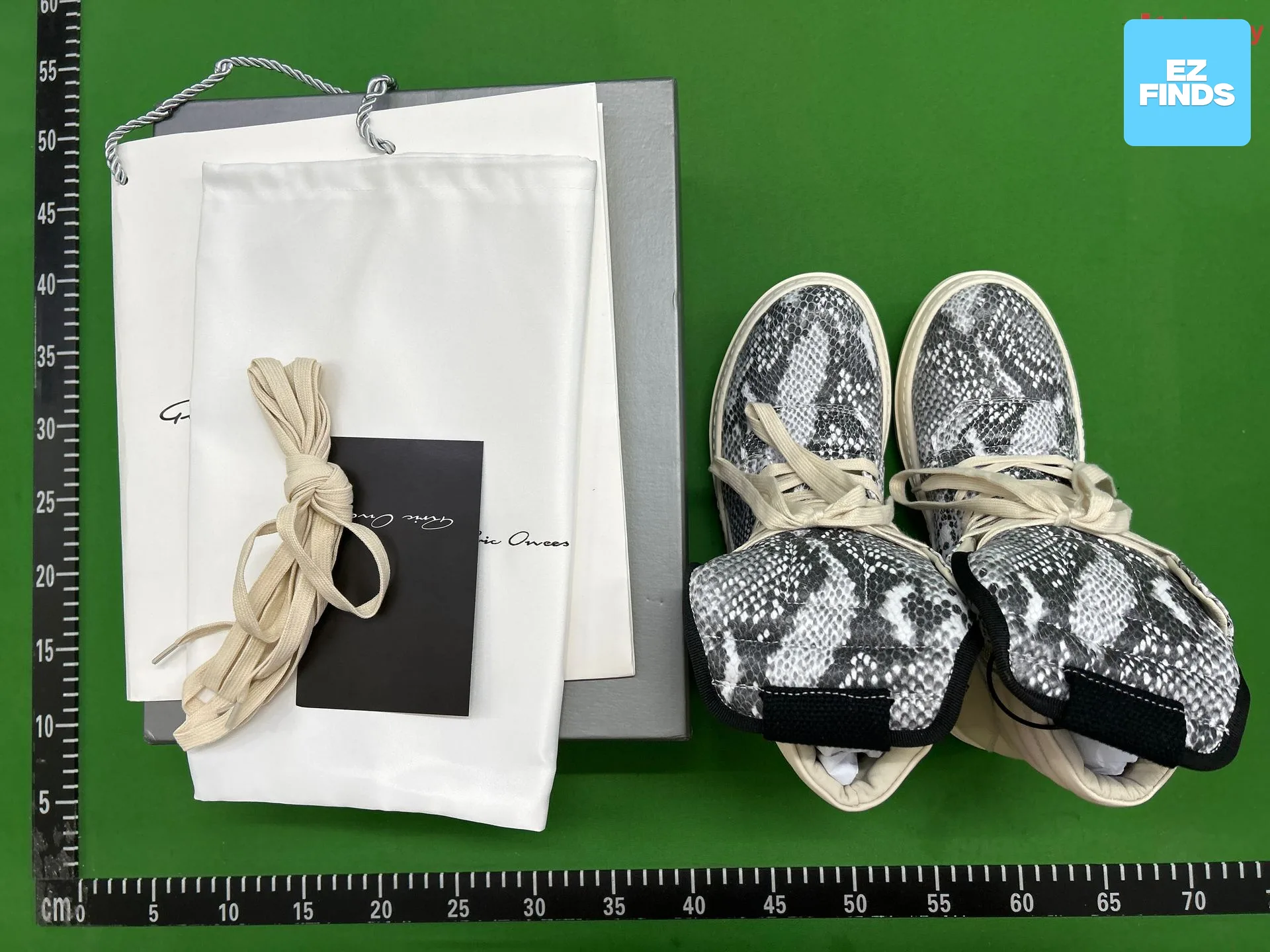 Spring and Autumn Style Guangzhou Shoes, Genuine Leather Snake Pattern, Round Toe, Height-Increasing Thick Sole, Casual Lace-Up, Inverted Triangle Men's Sneakers, Large Size 48, Trendy — QC-foto 3