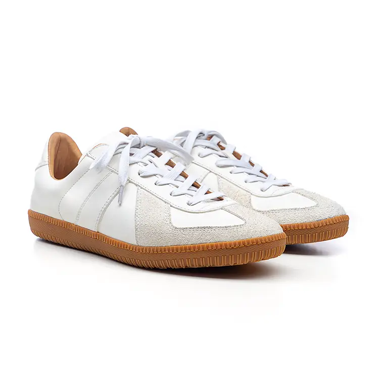 Play Moral Training Rush Handmade First Layer Cowhide Minimalist Casual German Indoor Training White Shoes Old Bro