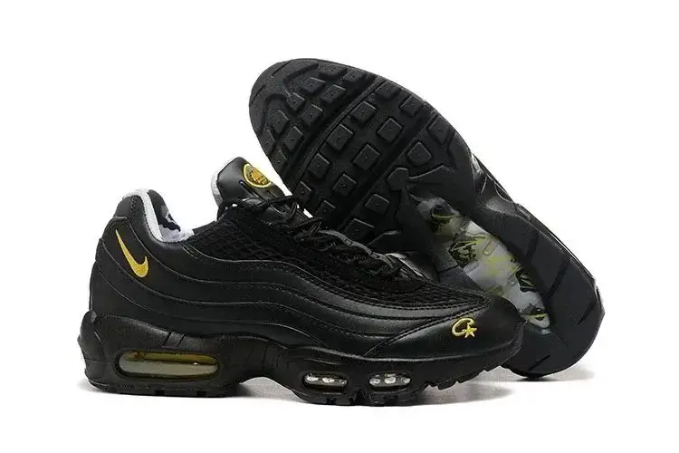 AM 95运动鞋