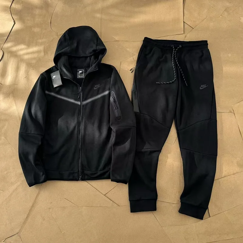 NIKE tracksuit