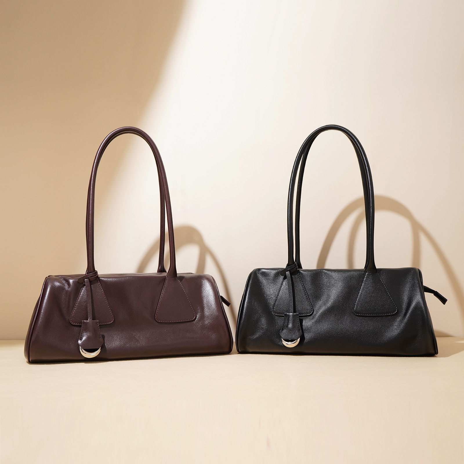 New Style Women's High-End Retro Bag with Triangular Design, Crossbody, Underarm, Handbag, 2026 Baguette Bag, Bowling Bag, Single Shoulder Bag