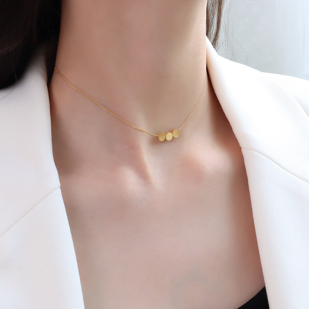 Choker Light Luxury Niche Design S Flat Chain Titanium Steel 18K Gold Small Gold Bead Collarbone Necklace Slimming Effect
