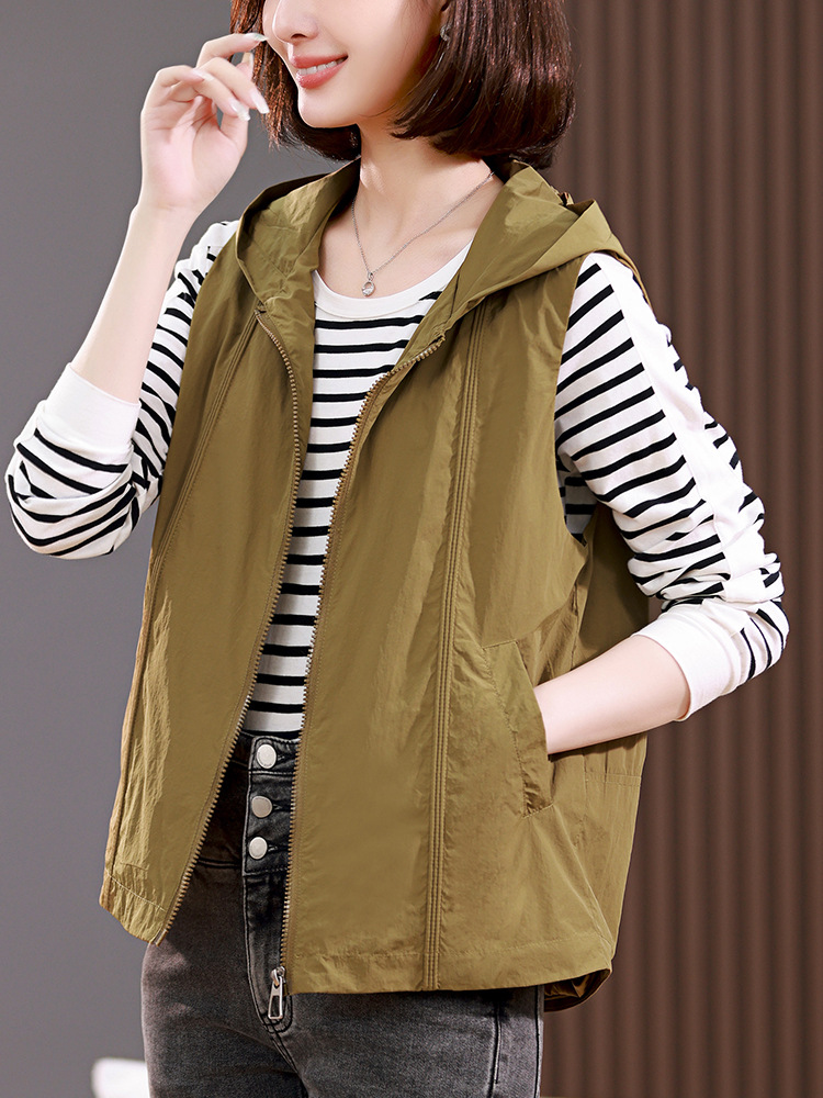 Women's Short Hooded Thin Vest, Spring and Autumn Casual Versatile Outerwear, Japanese and Korean Style Casual Vest