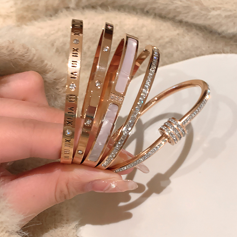 Real Gold Electroplated Zircon Titanium Steel Bracelet Women's Fashion Simple High Sense Bracelet Niche Temperament Joker Bracelet Wholesale