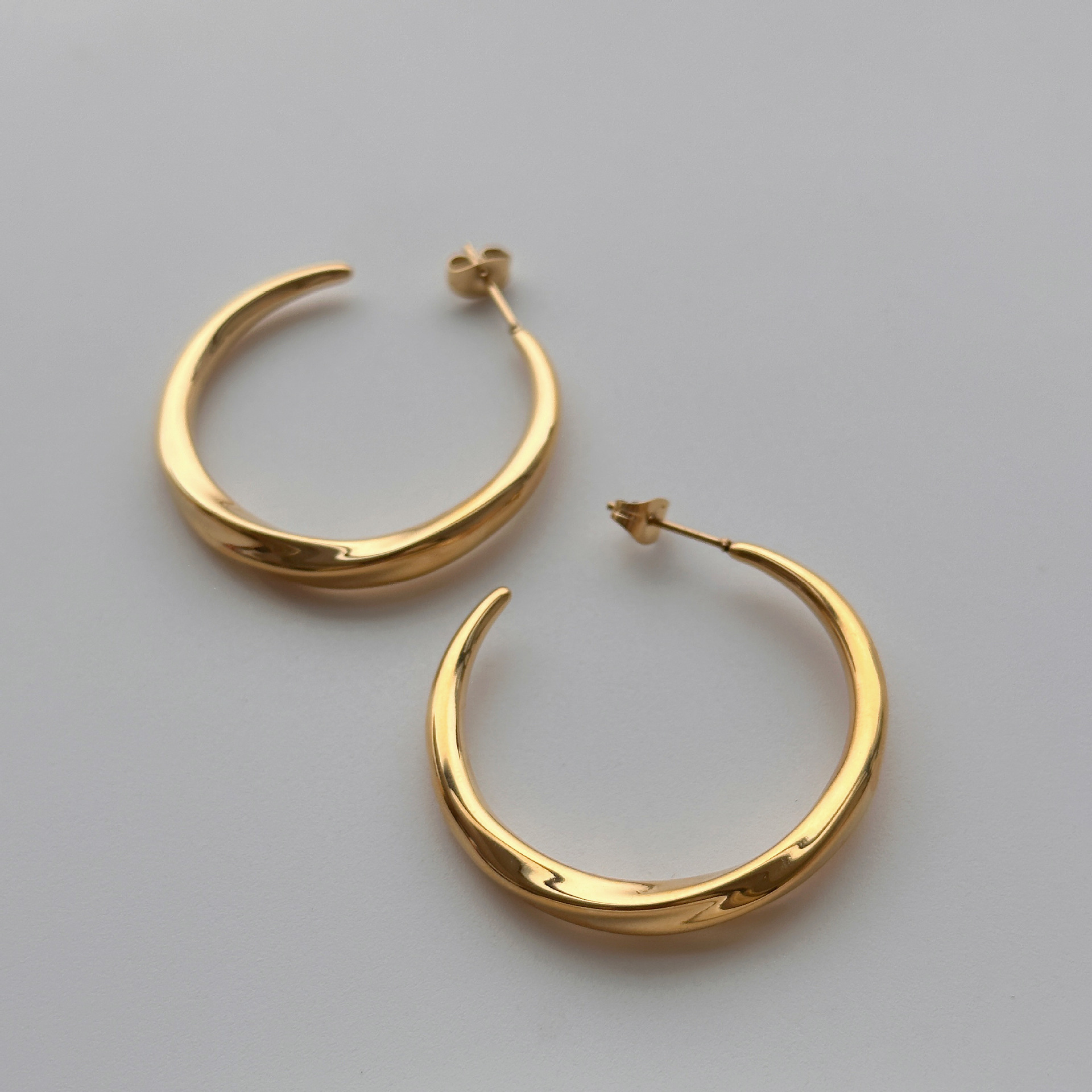 Dazan Twisted Hoop Earrings, European and American Cross-Border Trendy Niche Ins Retro European Style Exaggerated Large-Sized Braided Earrings