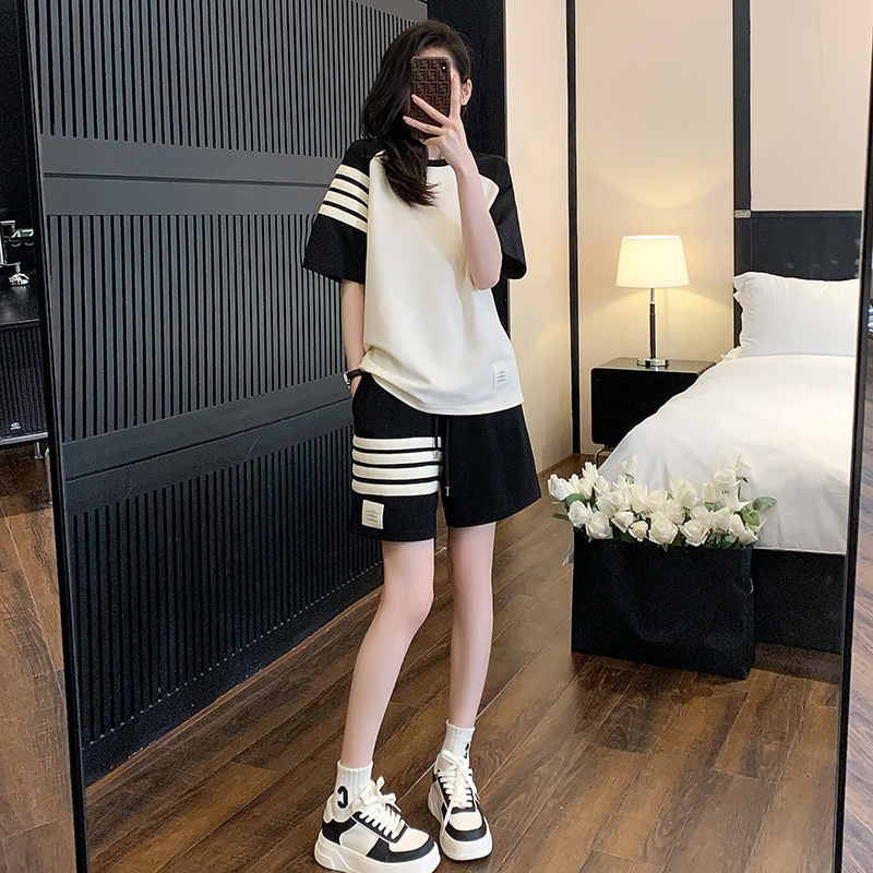 Imitation Cotton Milk Silk 2025 New Casual Sports suit T-shirt Shorts suit Women's Summer Short-sleeved Two-piece Fashionable Set