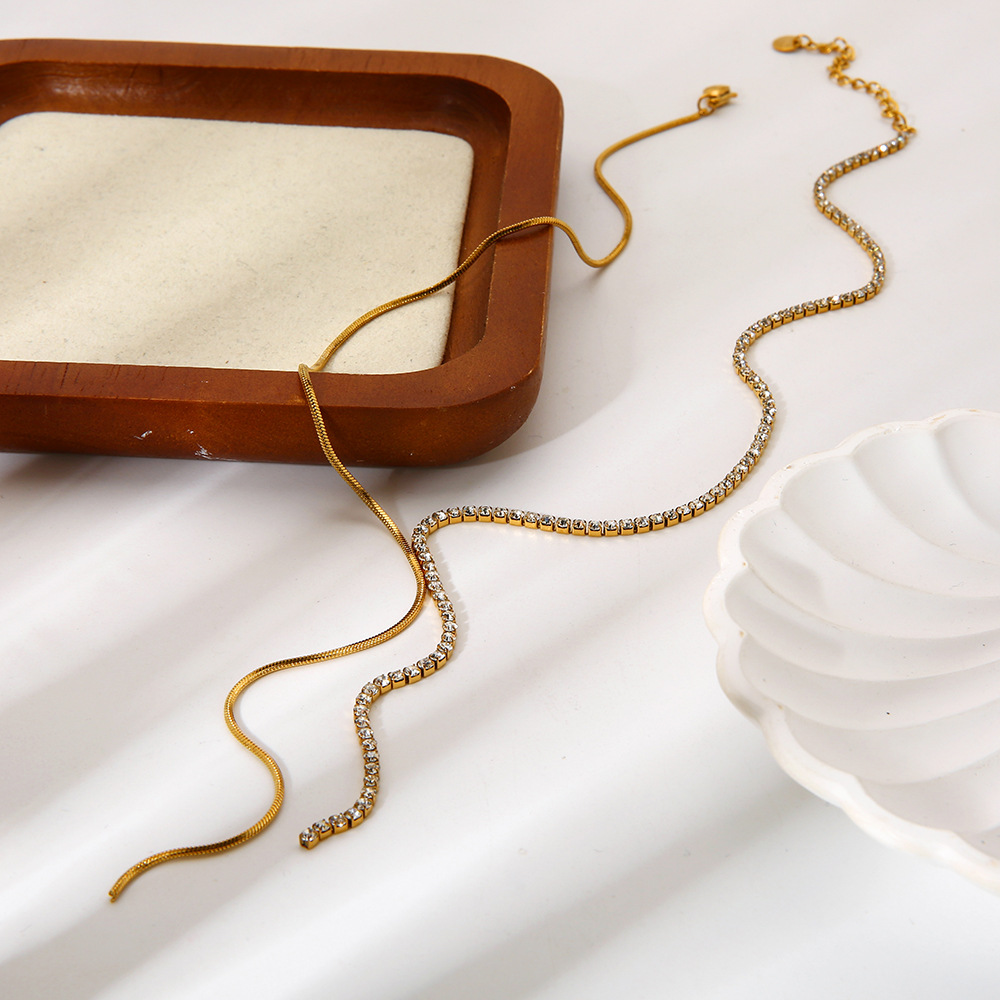 Ins Tennis Chain Snake Bone Chain Spliced Stainless Steel Necklace Plated with 18K Gold Waterproof Light Luxury High-End Jewelry for Women to Wear Layered