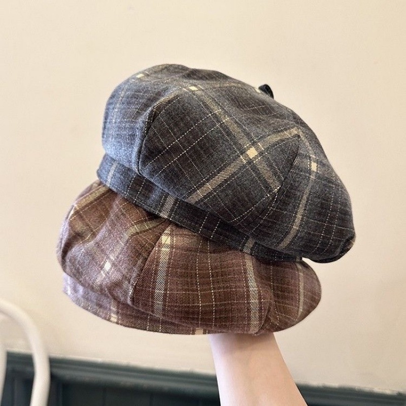 New Korean Dopamine-Colored Plaid Beret for Women, Sweet Autumn British-Style Painter's Hat, Checkered Octagonal Hat
