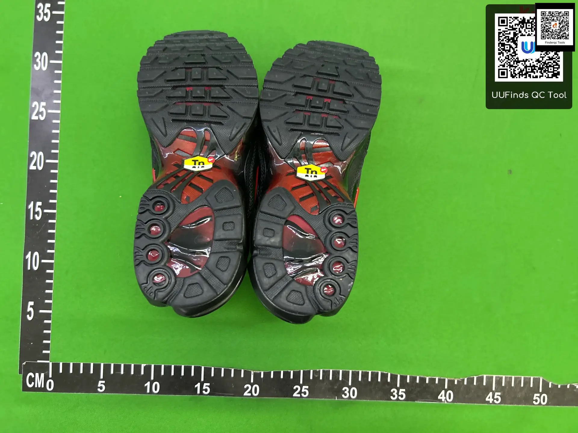 Nike Air Max Plus Tn SE Black Red