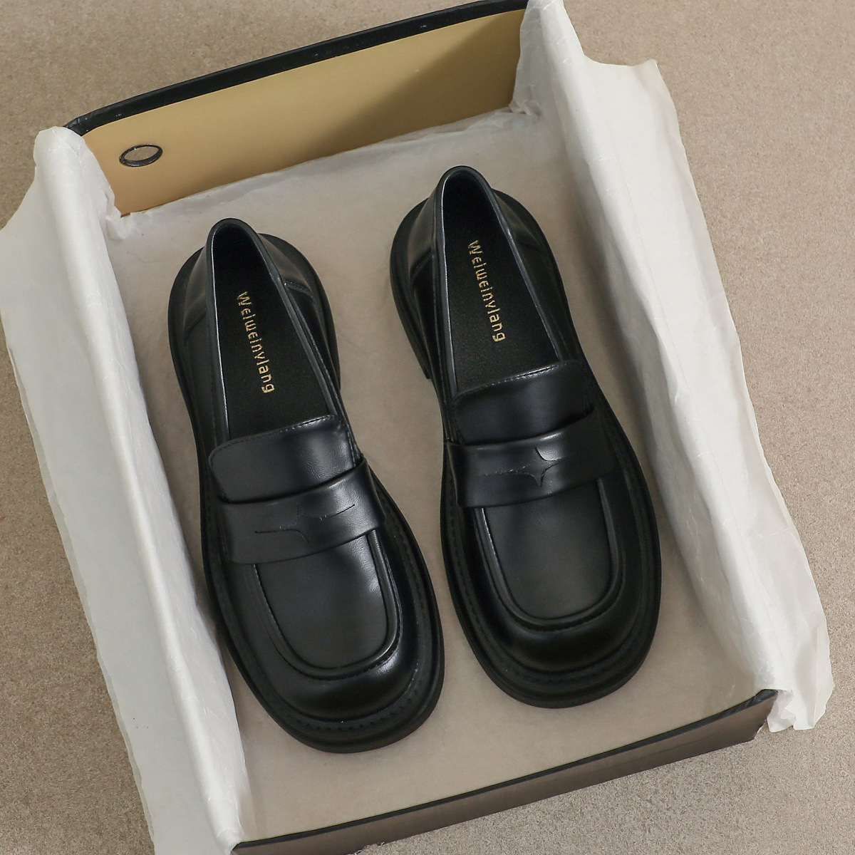 Weiwei girl 969-1 thick-soled loafers women's retro Maillard British style leather shoes black soft-soled shoes