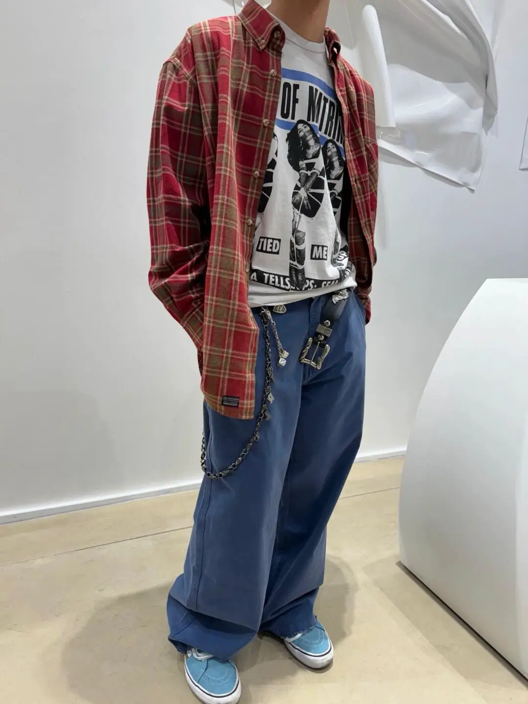 In-Stock Erl Style New Blue Washed Work Pants Distressed Baggy Jeans with 3D Damage and Raw Edges Straight Leg