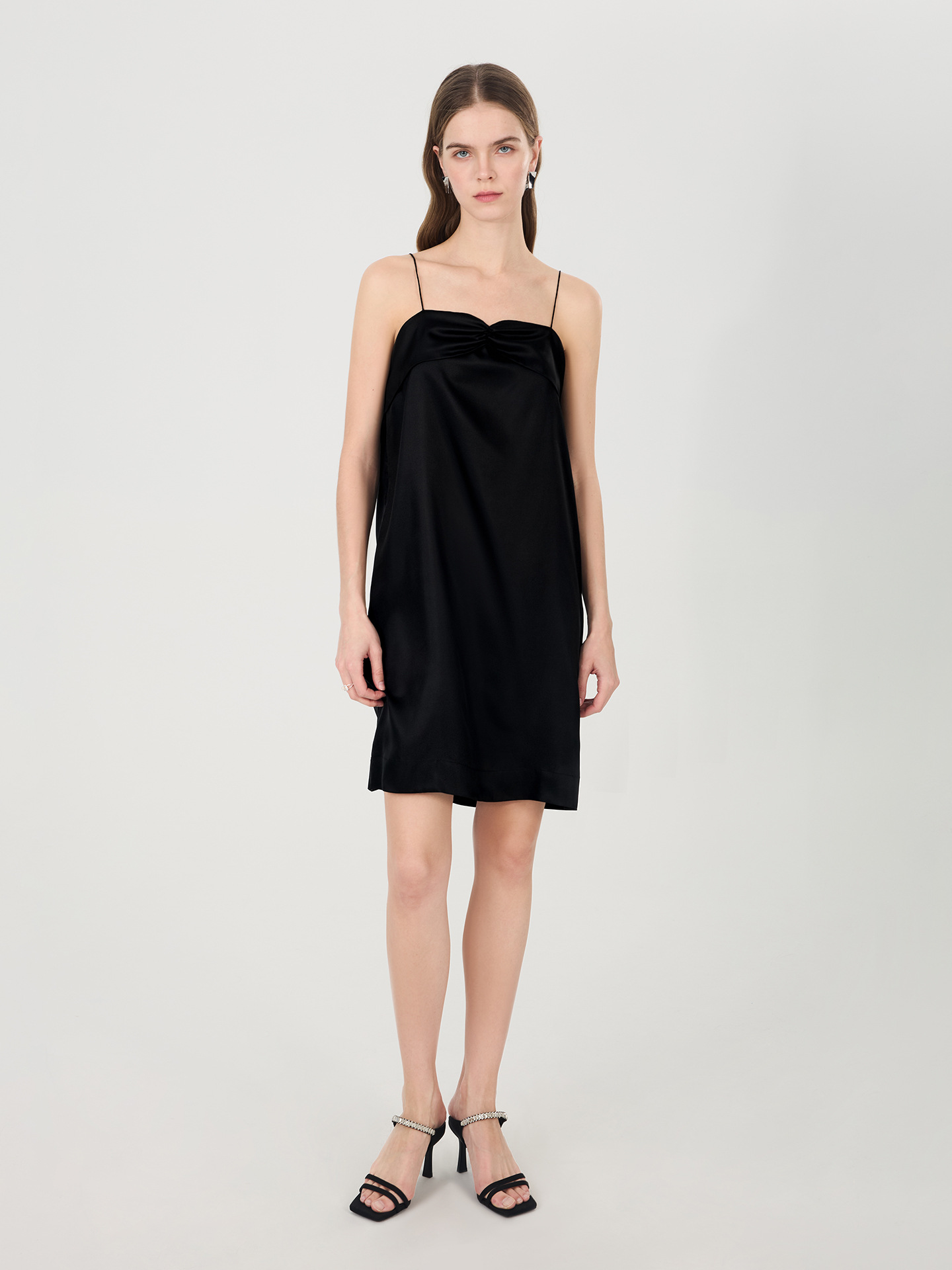 2026 Summer New Style Elegant Silk Dress Black Small Bow Mulberry Silk Suspender Dress Short Versatile Simple Style