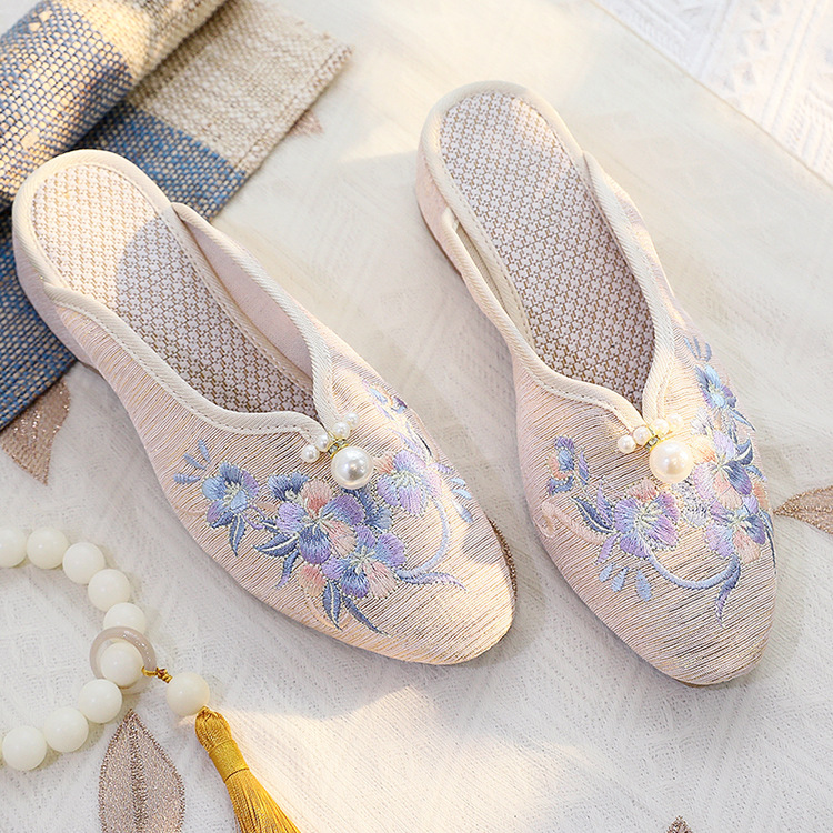 2023 large size slippers women's summer short wedge platform sandals embroidered flower women's sandals pointed toe fashion beaded