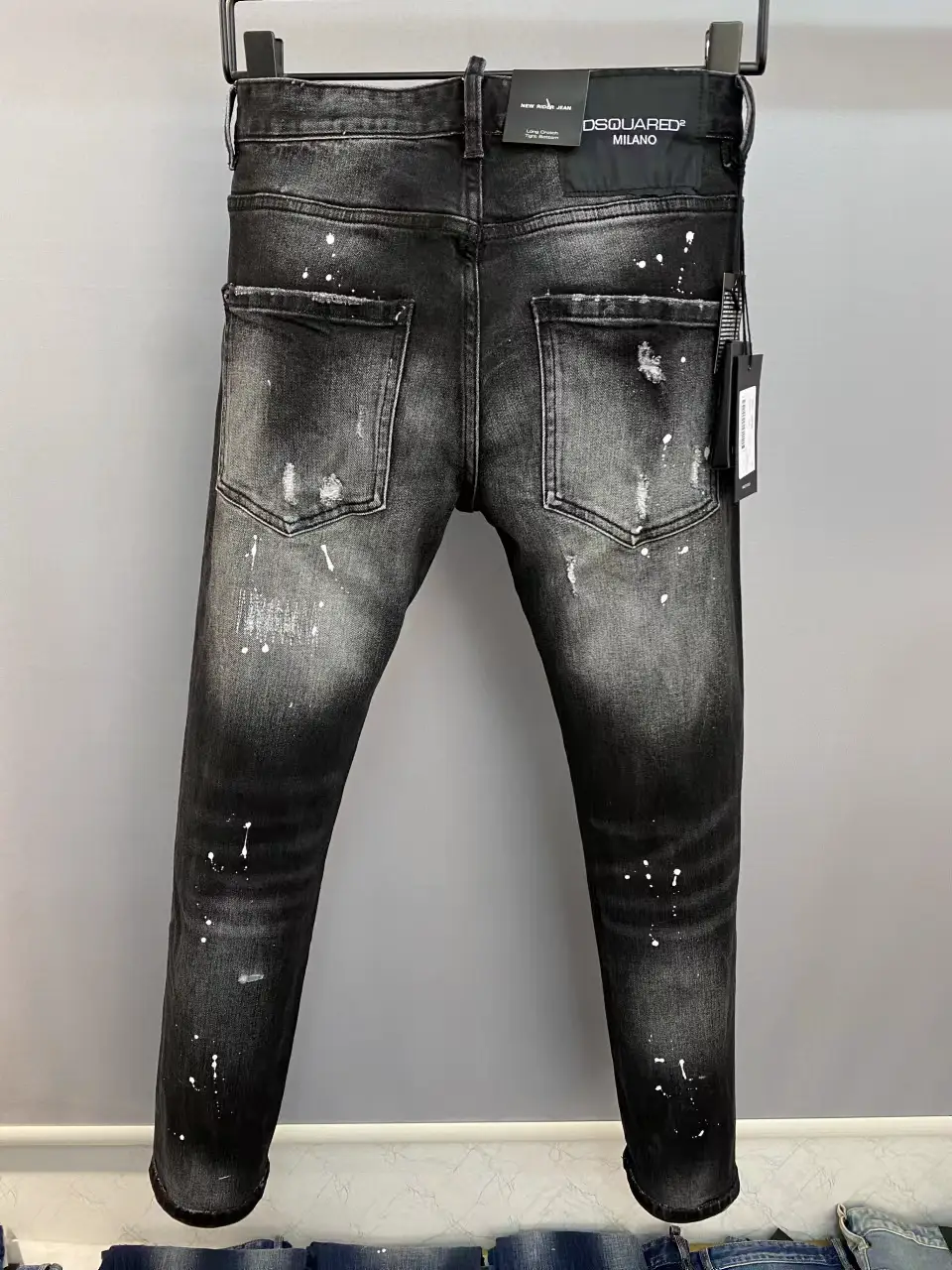 new Spring and Summer New arrival D2 Trendy Men's Washed Frayed Hole Patch Paint silm Micro Elastic Skinny Jeans Black Denim Men