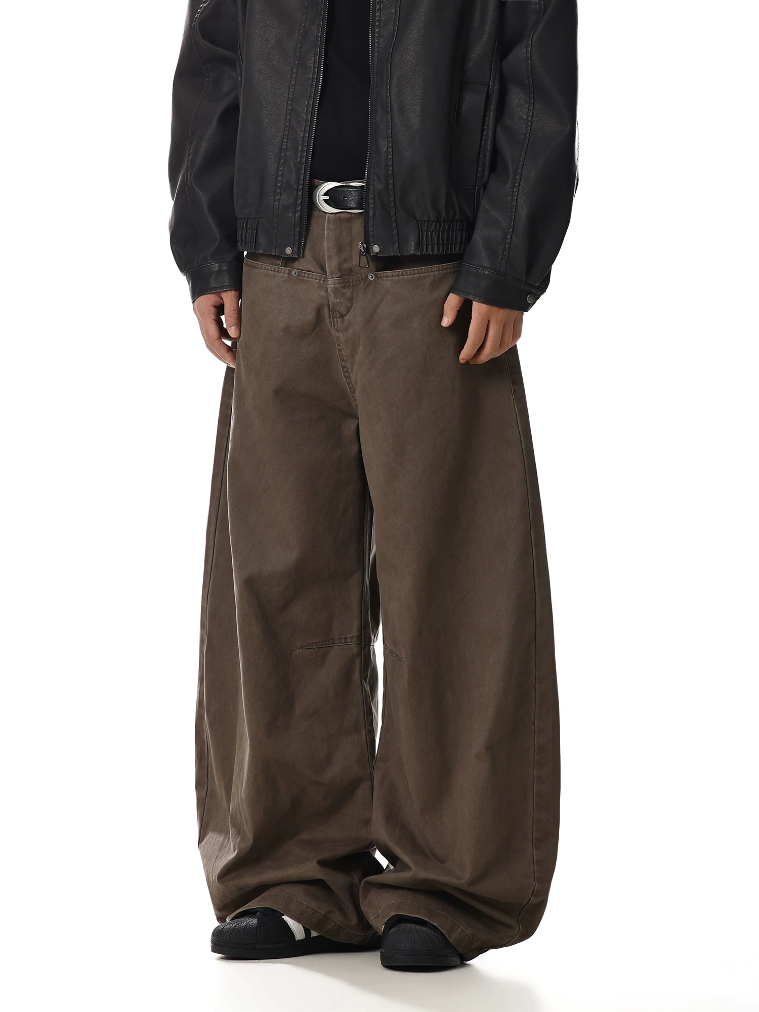 American Retro Scimitar-Shaped Cargo Pants for Men and Women, Three-Dimensional Tailoring Design, Niche Wide-Leg Loose Casual Pants
