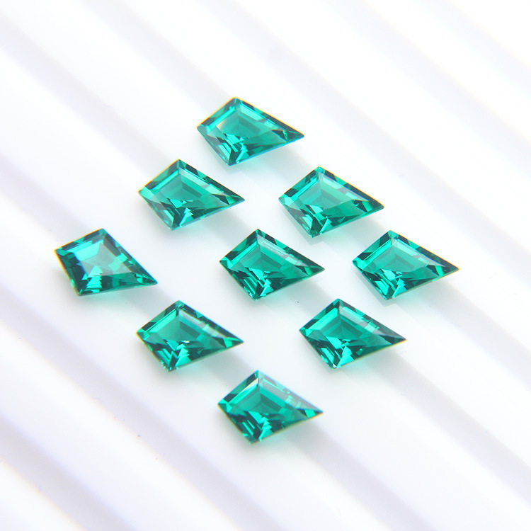 Semi-gemstone synthetic green kite 6x 9 cultivation Emerald bare stone ring jewelry inlaid with Stone