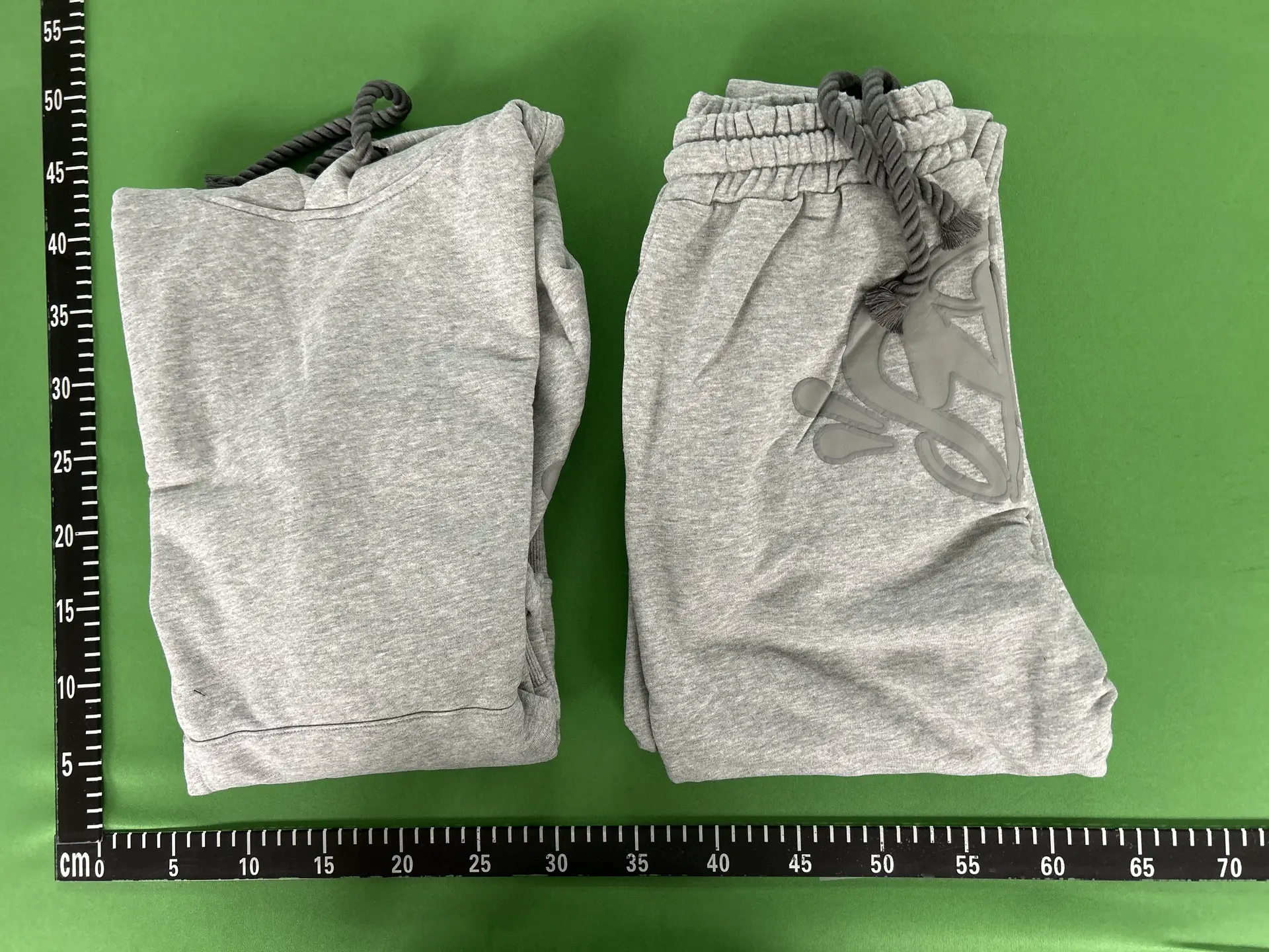 Trendy Sy Tracksuit Hooded Sweatshirt and Pants Set